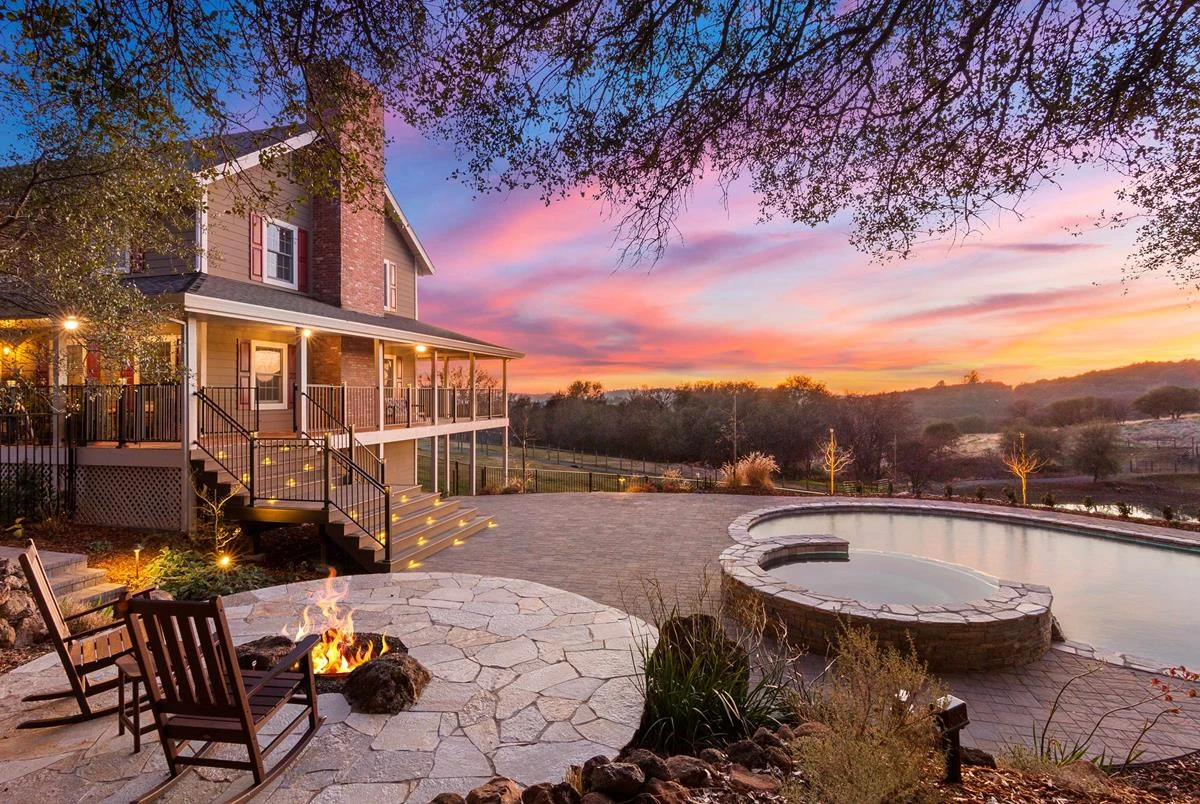 Fe26 steel railing at Stone Ridge